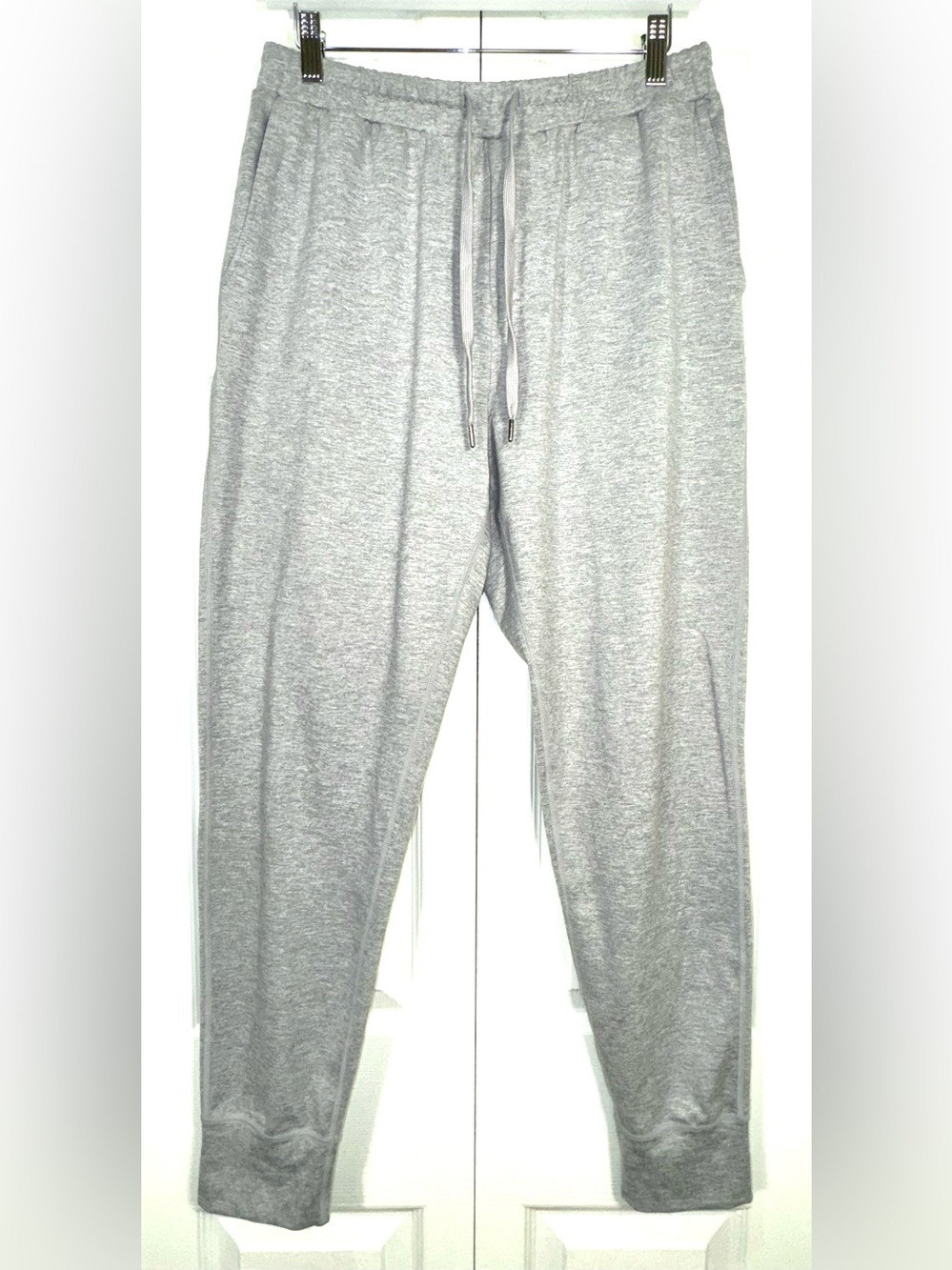 Quince Flowknit Performance Joggers heather pale grey Medium EUC